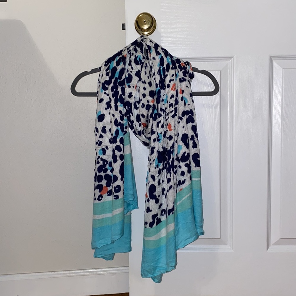 Lilly Pulitzer Cheetah Print Blanket Scarf